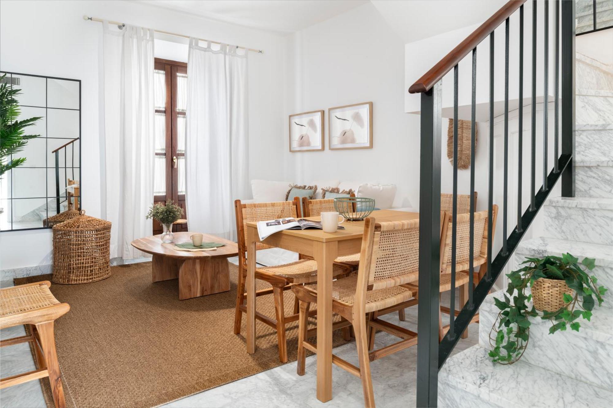 Appartement Magno San Laureano - Private Parking Included Séville