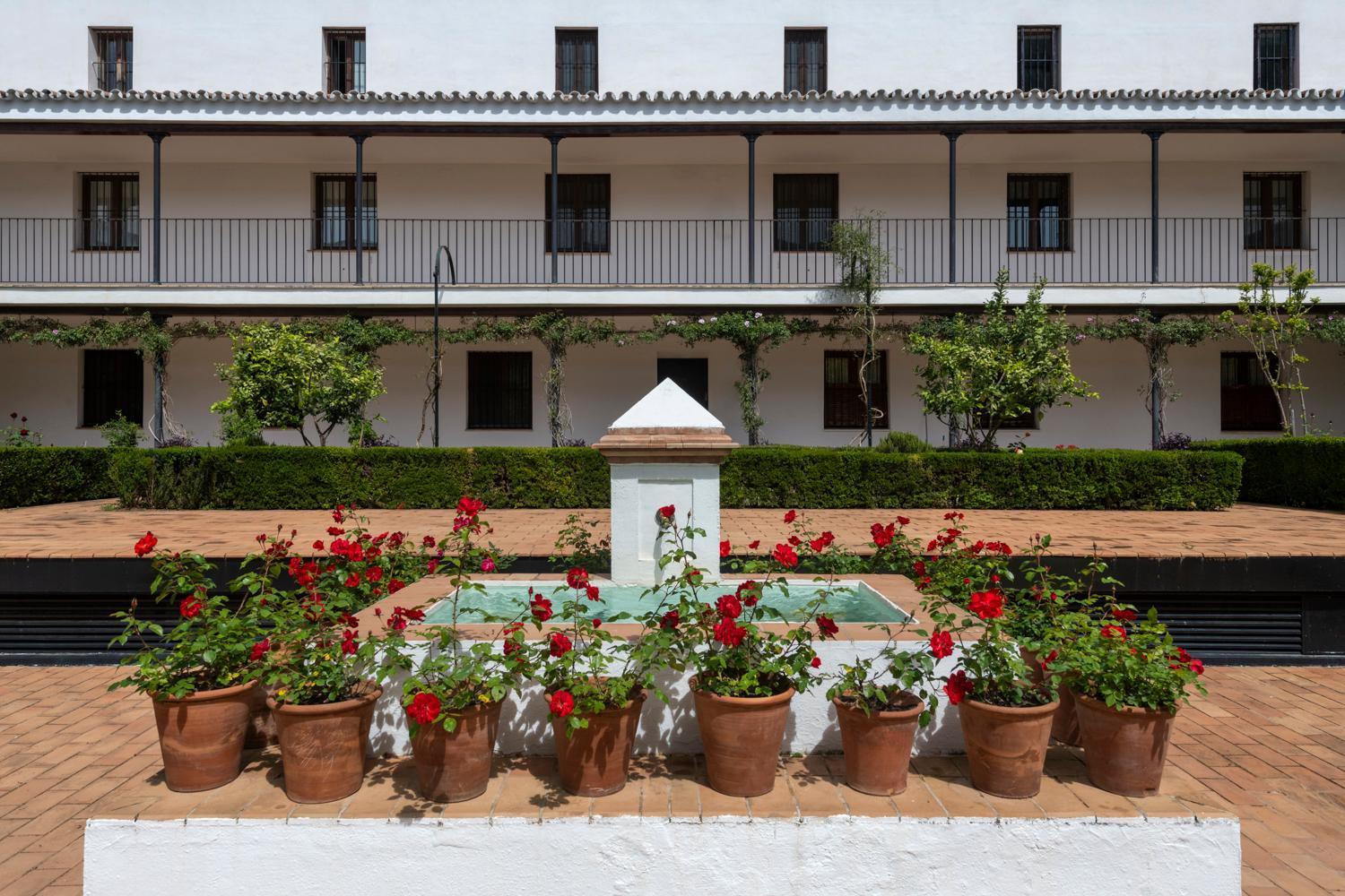 Appartement Magno San Laureano - Private Parking Included *
