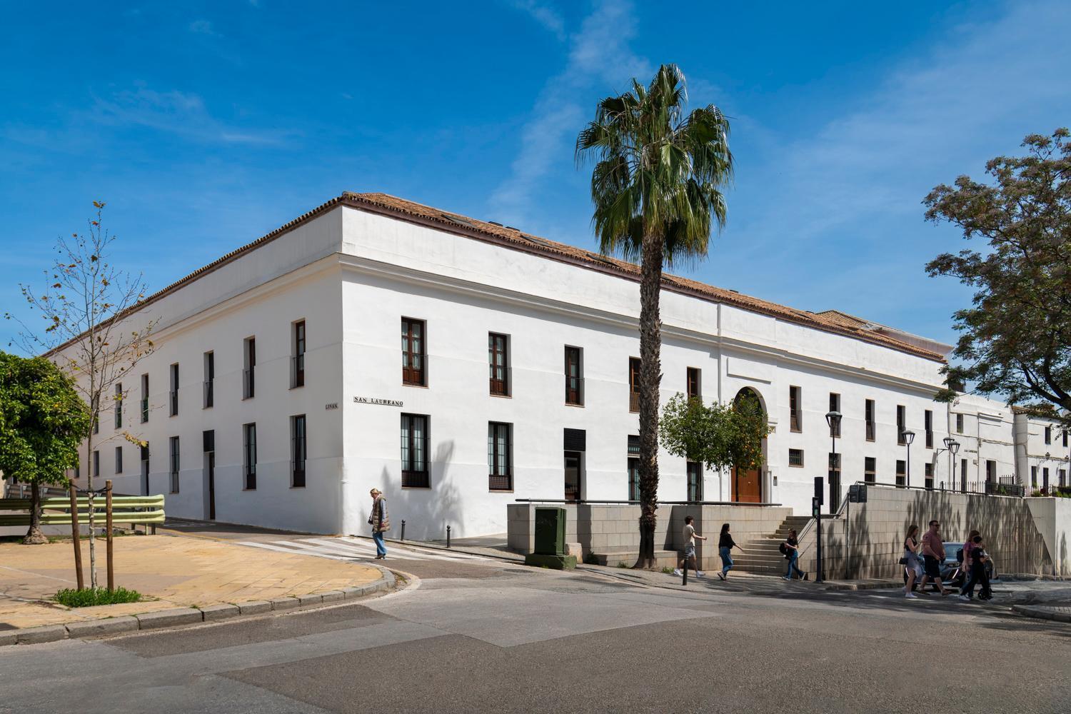 Appartement Magno San Laureano - Private Parking Included Séville